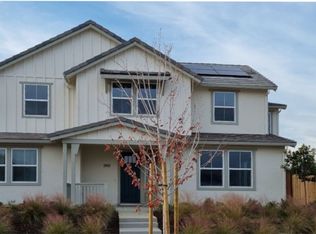 2413 Village Square Blvd, Fairfield, CA