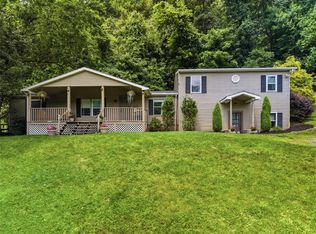 8517 Wittmer Rd, Pittsburgh, PA 15237