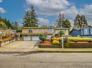 1410 SW 25th Ct, Gresham, OR 97080