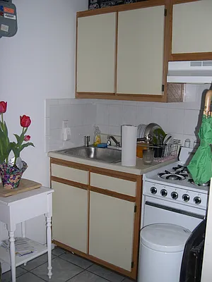 Rented by J Misrahi Realty Corp | media 28