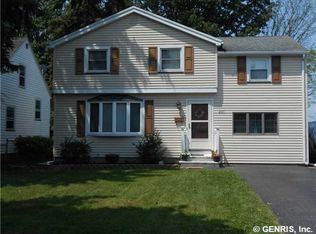 201 Standish Rd, Rochester, NY 14626