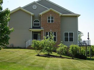 81 Truman Ave, Princeton, NJ 08540