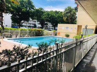 1300 Moffett St APT 314, Hallandale, FL 33009