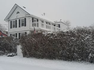 35 Cottage Pl, Staten Island, NY 10302