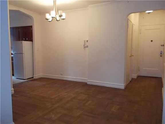 3rd image of 686 2nd Ave #6J