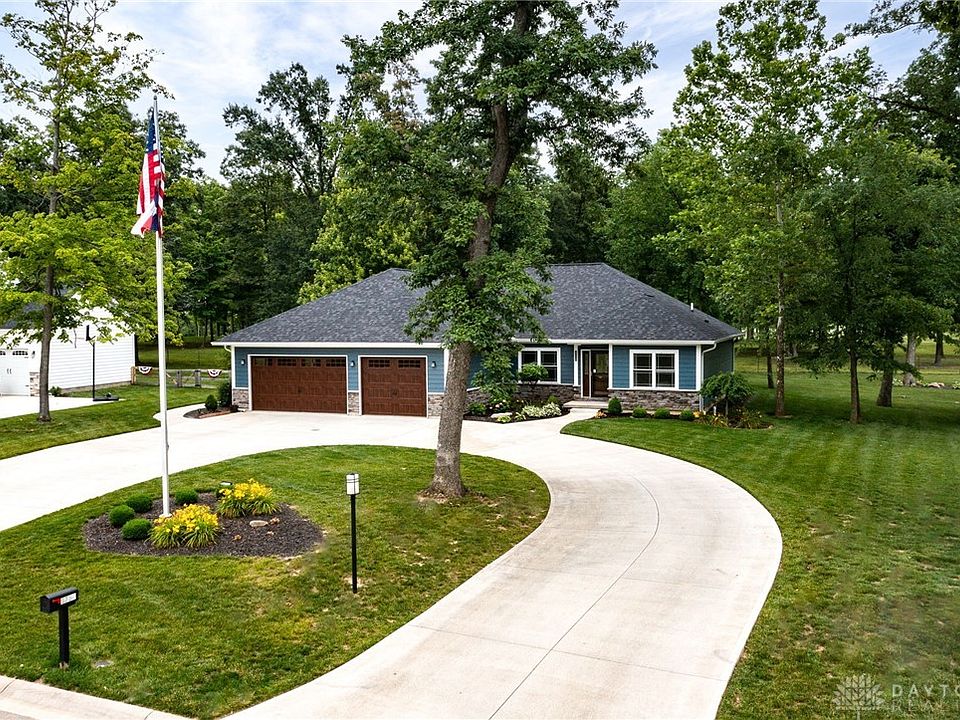 1st image of 5756 Hillgrove Cir