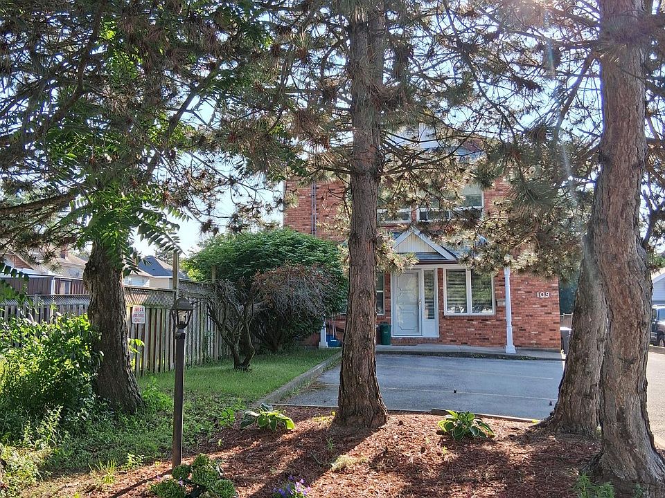 1st image of 109 George St Unit 1