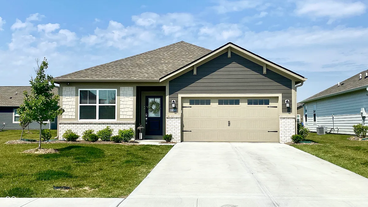Building Photo - 6254 Cypress Ct