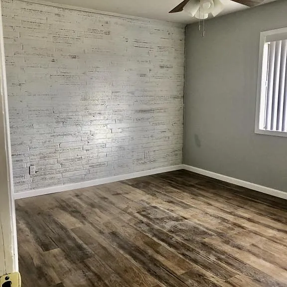380 S Daleville Ave #F — Photo 12