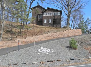 164 Stafford Ct, Milford, PA 18337