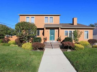 701 N Burghley Ave, Ventnor City, NJ 08406