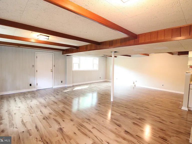 3817 Chanel Rd — Photo 16