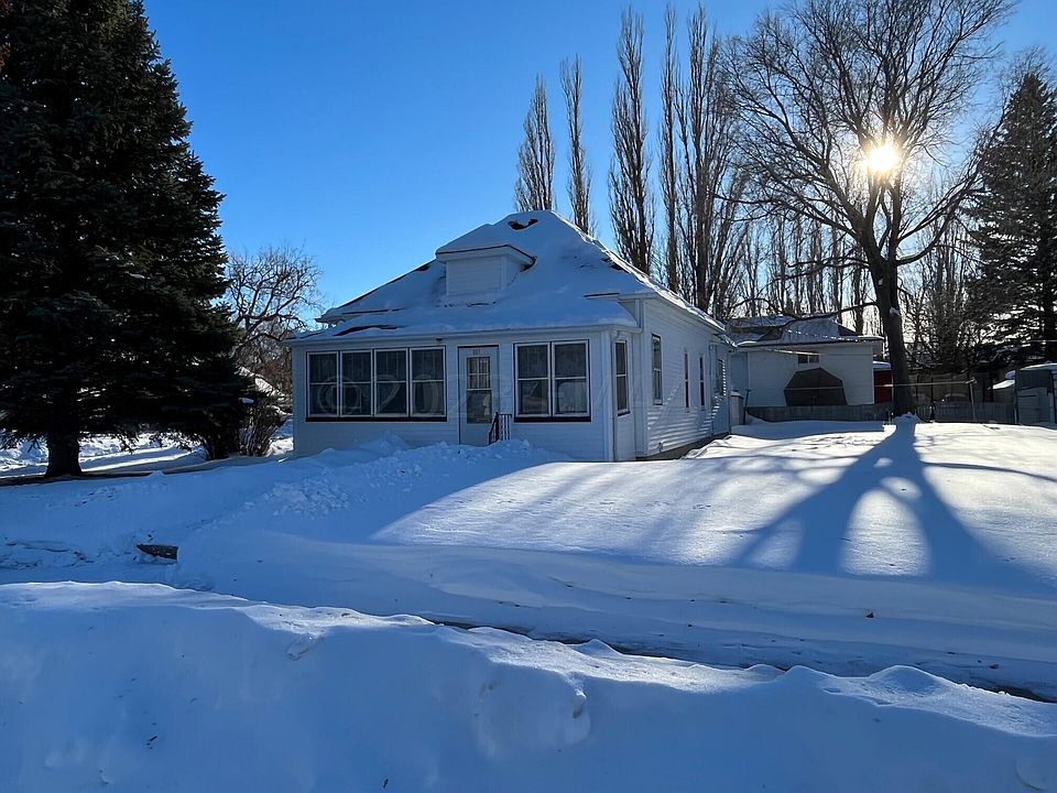 801 N 6th St, Grand Forks, ND 58203 Zillow