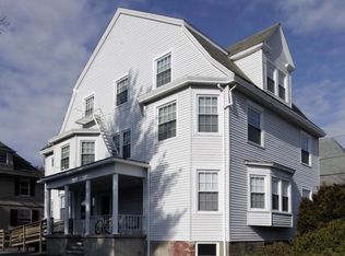 30 Elmgrove Ave APT 1, Providence, RI 02906