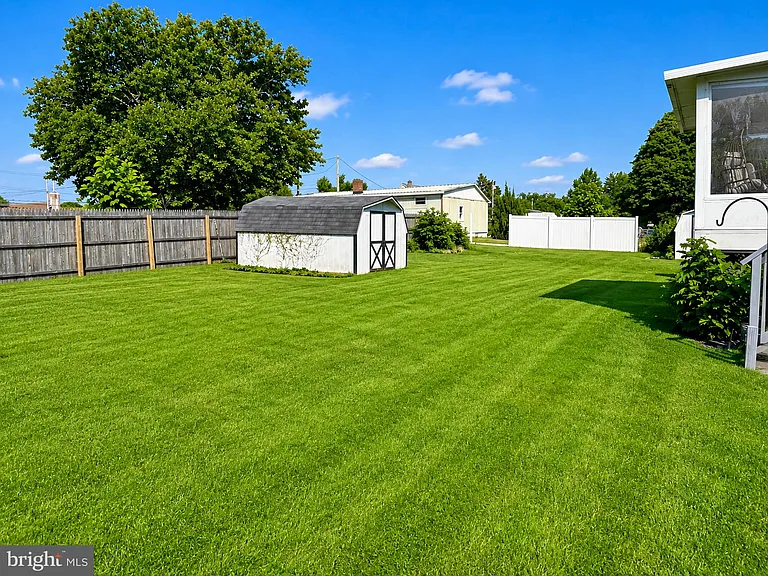7 Tipton Dr — Photo 8