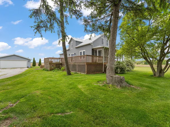 492 S 350 W, Valparaiso, IN 46385