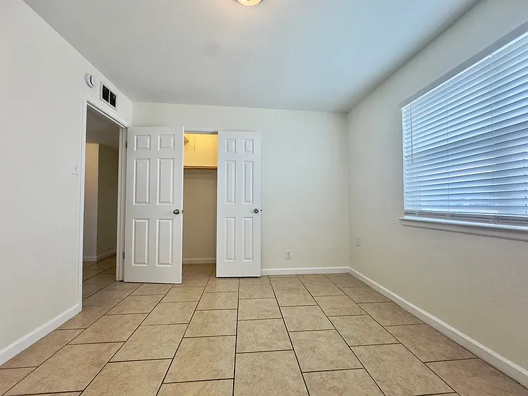 501 W Louisiana Ave #106 — Photo 12
