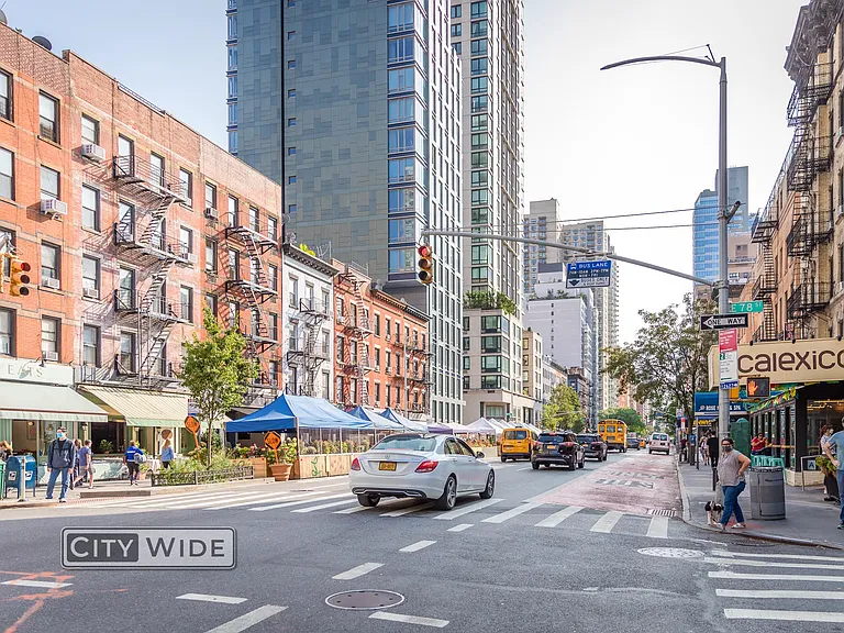 240 E 82nd St #5G — Photo 10