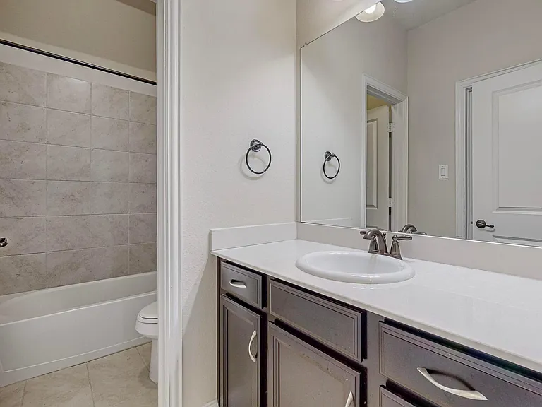 8812 Denstone Dr — Photo 34