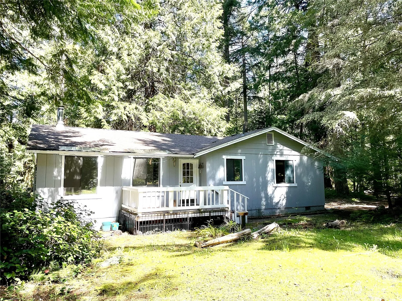250 Wildflower Lane photo 1