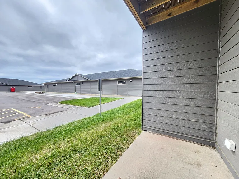 Home - Field Apartments I — Photo 179