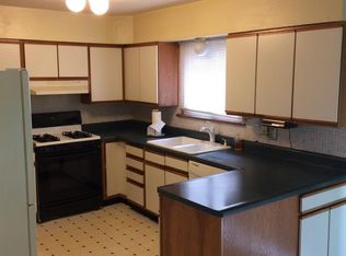 2183 Farmcrest Dr, Arnold, MO 63010