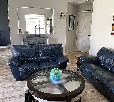 4th image of 5000 Park Lake Dr APT 4-218