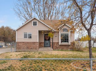 844 N 1000 W, Clinton, UT 84015