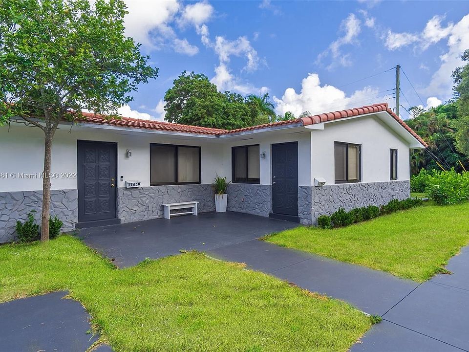 1st image of 11650 NE 11th Pl #11652