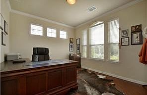 5th image of 4622 Monterosa Ln