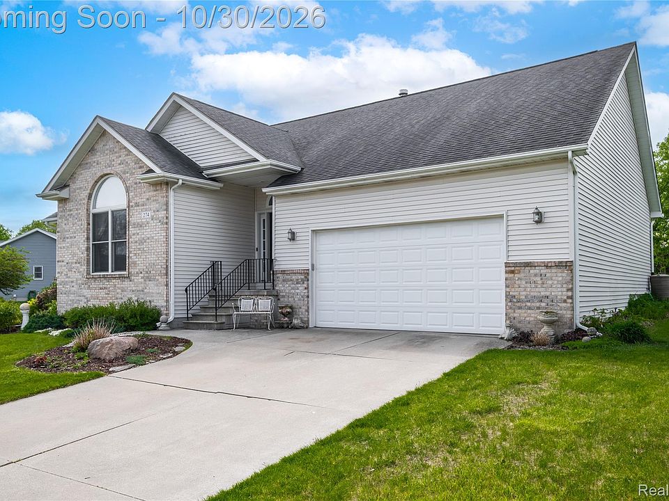274 Creekwood Cir, photo 3