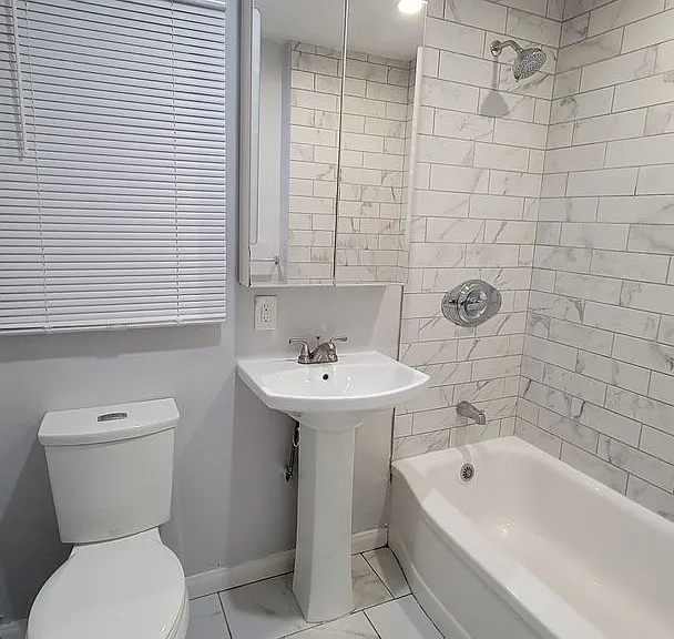 2936 14th Ave — Photo 7