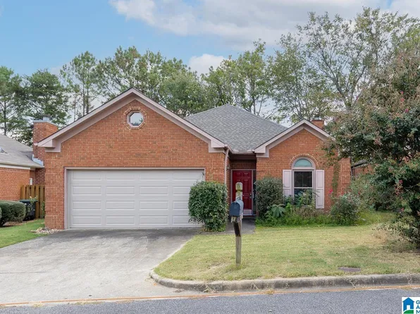 661 Rockhurst Dr, Birmingham, AL 35209