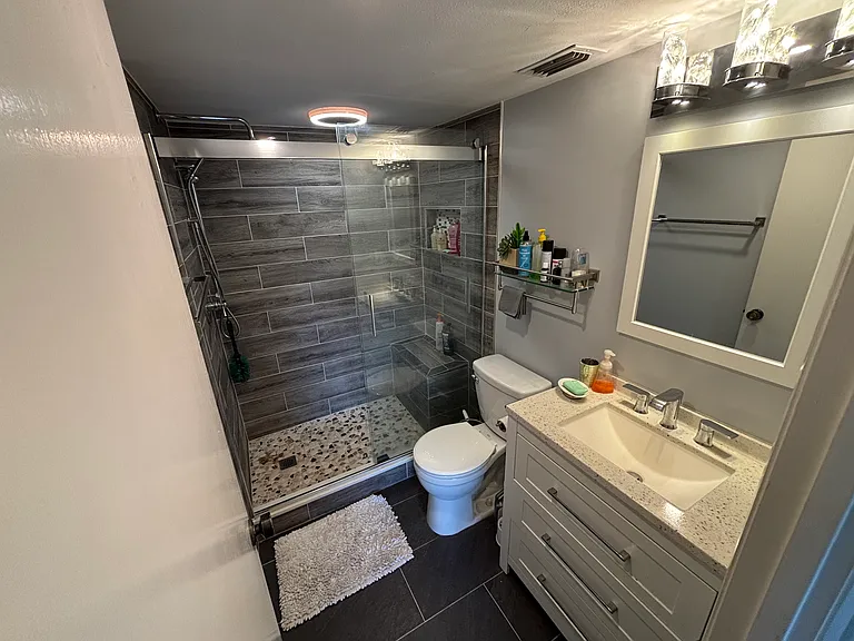 3237 Beneva Rd #202 — Photo 7