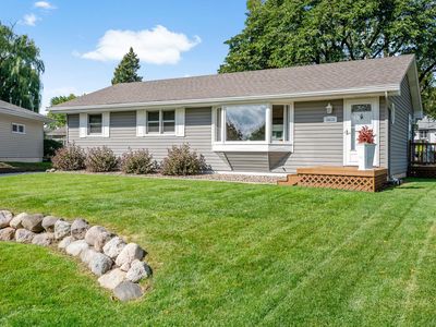 5819 Aquila Ave N, New Hope, MN, 55428