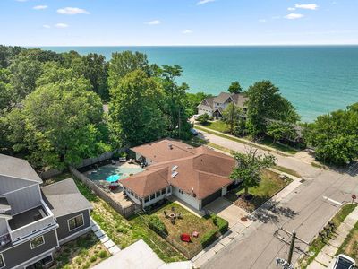 1501 Shore Dr, New Buffalo, MI, 49117