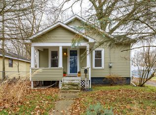 2415 Springmont Ave, Kalamazoo, MI 49008