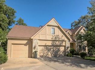 7801 Mullen Rd, Lenexa, KS 66216