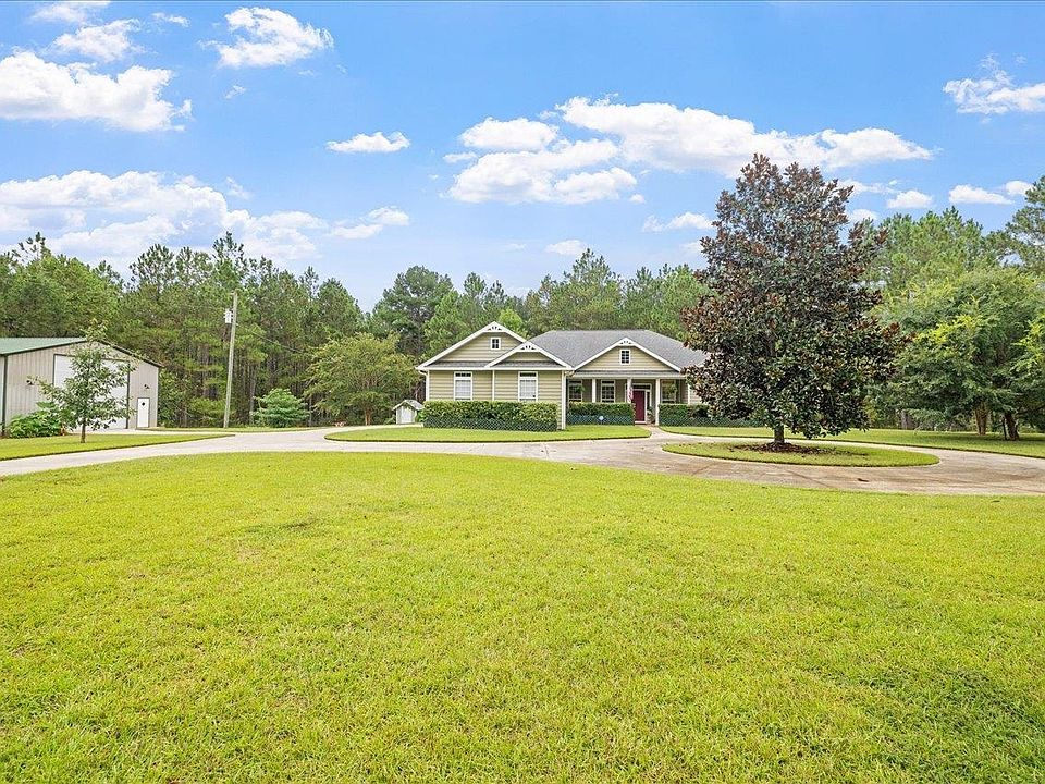 1st image of 15290 High Hills Cir