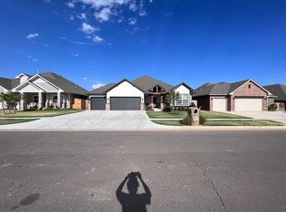 10709 Glover River Dr, Yukon, OK 73099