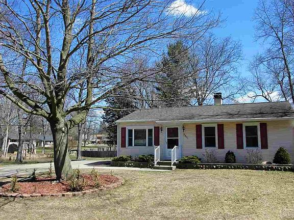 2nd image of 3431 Acacia Dr