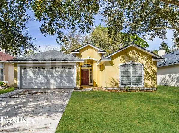 729 Mackenzie Cir, Saint Augustine, FL 32092