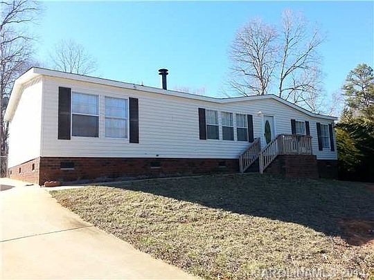 1st image of 5067 Angelina Dr