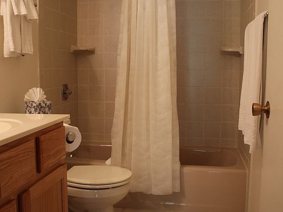 3rd image of 245 Fontana Boulevard #18-G