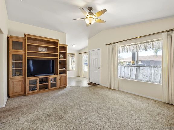 3rd image of 5177 Loma Verde