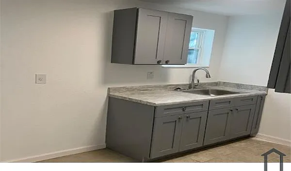 1 bed, 556 sqft, $1,150 — Photo 4