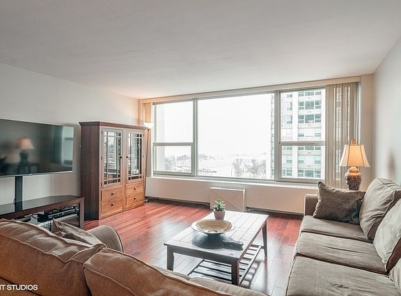 2nd image of 3600 N Lake Shore Dr APT 1515