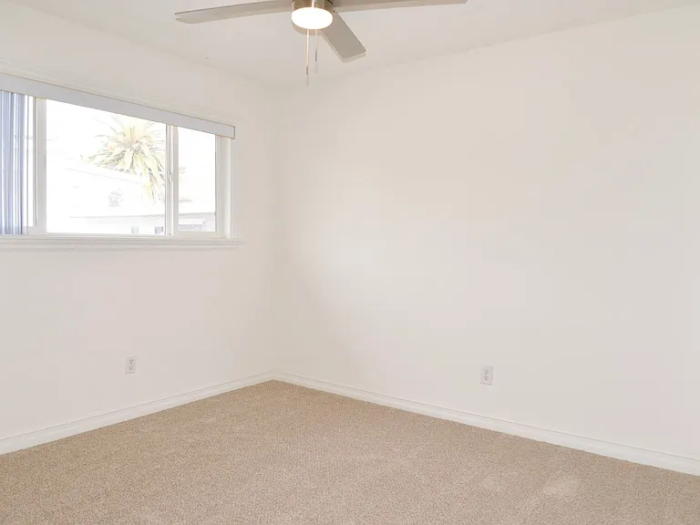 34036 Amber Lantern St — Photo 20