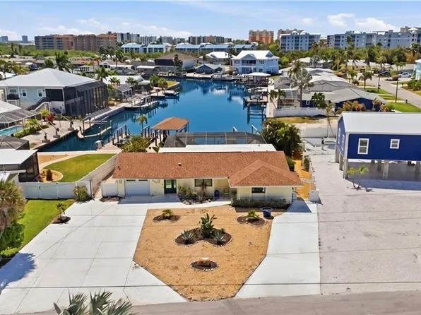 120 Albatross ST, FORT MYERS BEACH, FL 33931