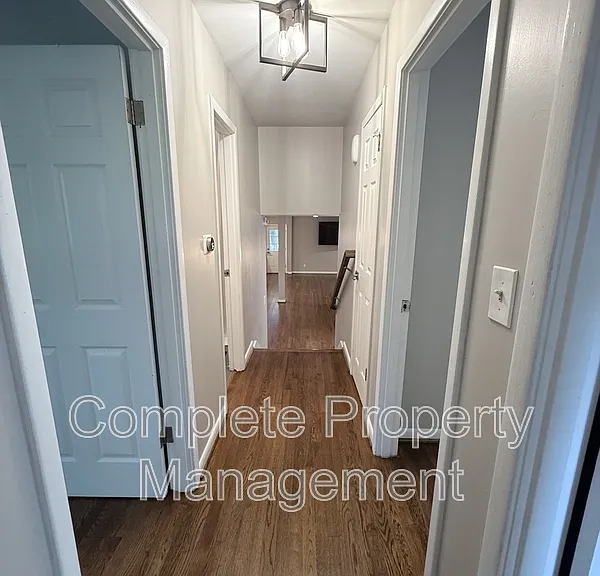 3153 Woodhaven Dr — Photo 15